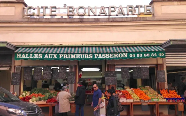 2 Pièces au coeur du quartier branché du port