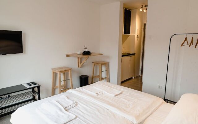 Atik Rooms