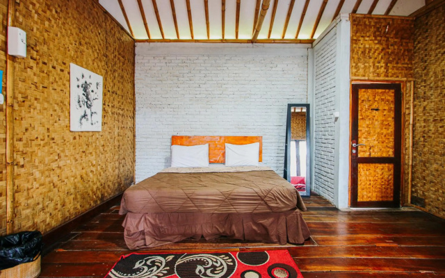 Bukit Alamanda Resort & Resto – Guest Rooms – Tarutung