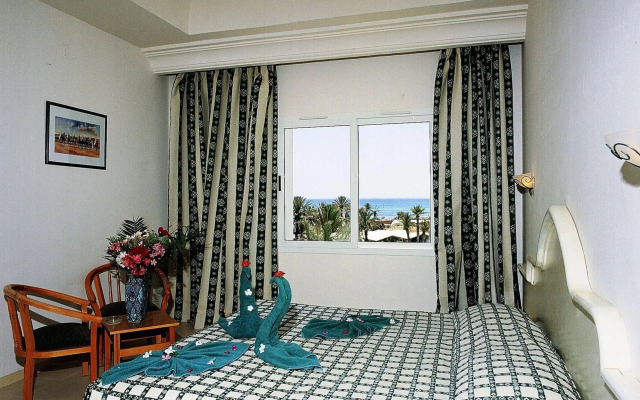 Djerba Castille- Family Only