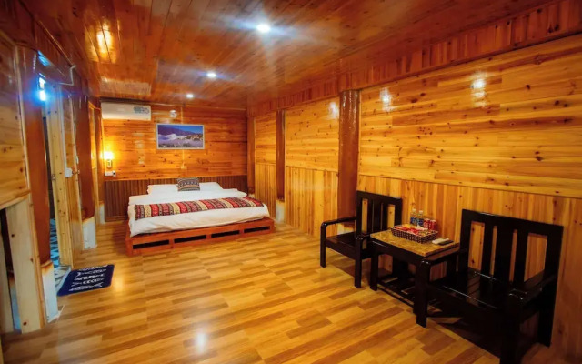 SaPa Village Retreat - Dine & Coffee