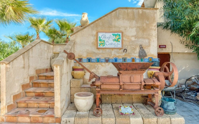 Independent House With Shared Pool