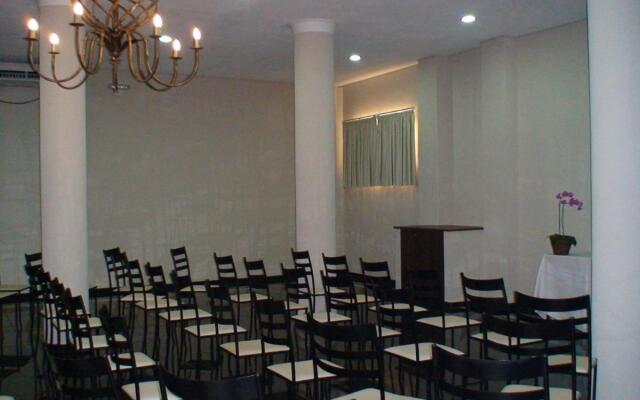 Domus hotel