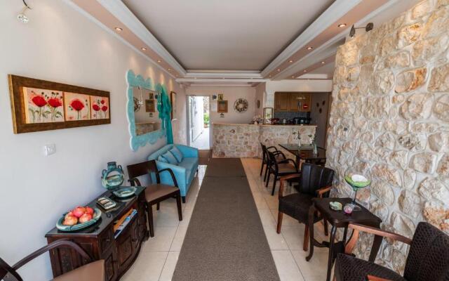 Blue Bay Hotel