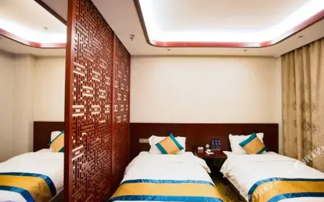 Runhua Business Hotel