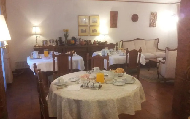 816 B&B