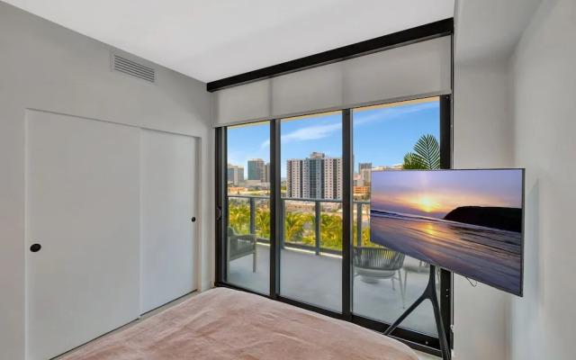 Luxury Condos Near Miami Beach