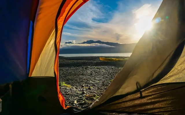 Totem Hotel and Suites