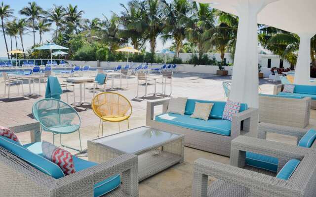 Seacoast Suites on Miami Beach