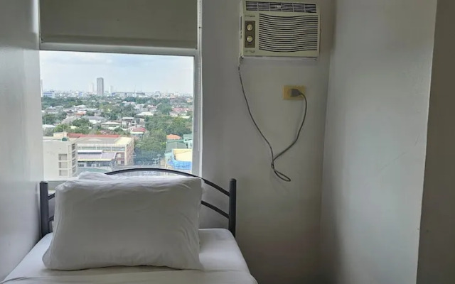 Gilmore Tower Suites By SMS Hospitality