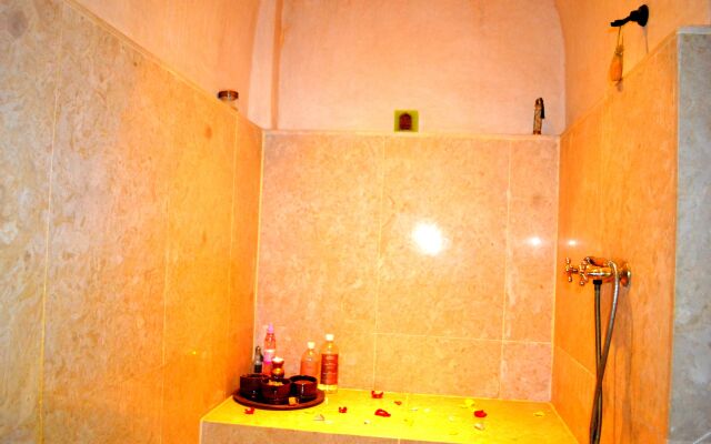Riad Amya