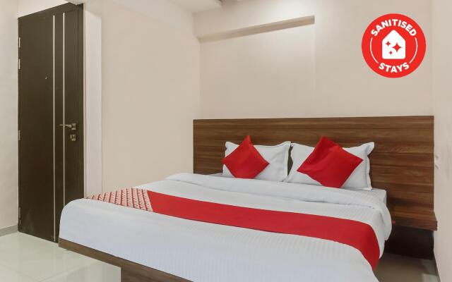 OYO 46740 Paradise Inn