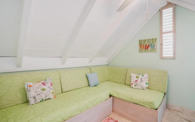 Retreat Apartment With 3 Bedrooms in Portillo NF