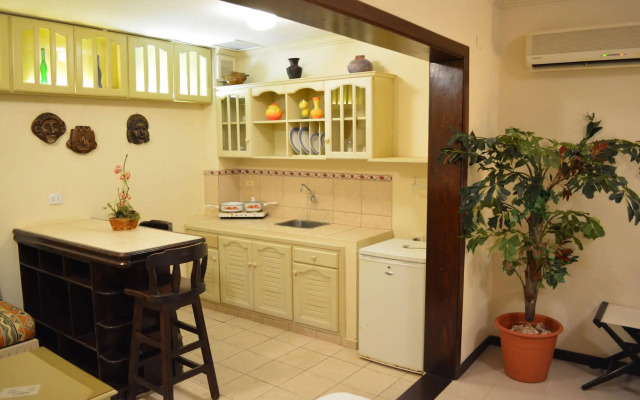 Sirari Suites Hotel
