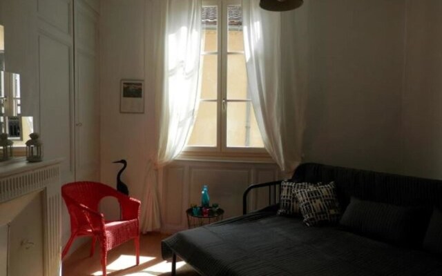 Studio in Bergerac, With Wonderful City View and Wifi