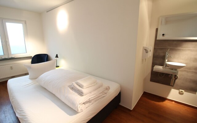City Alsterlake Apartment