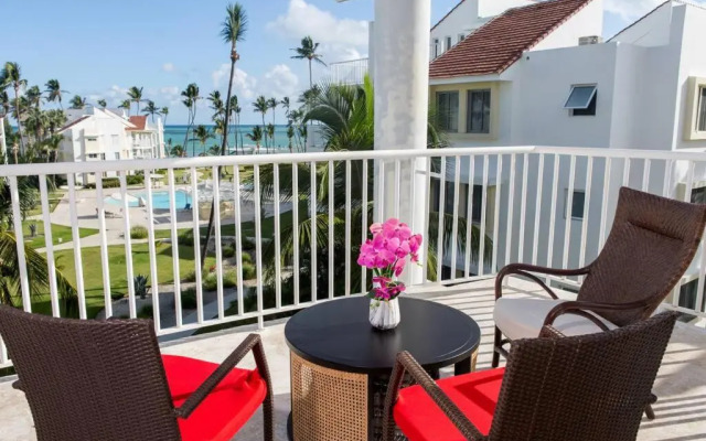 Bavaro Beachfront Penthouse 4 bdr/5 Bth 10+ Guests