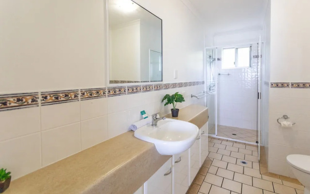 Tropical Oasis 12 Ocean Views