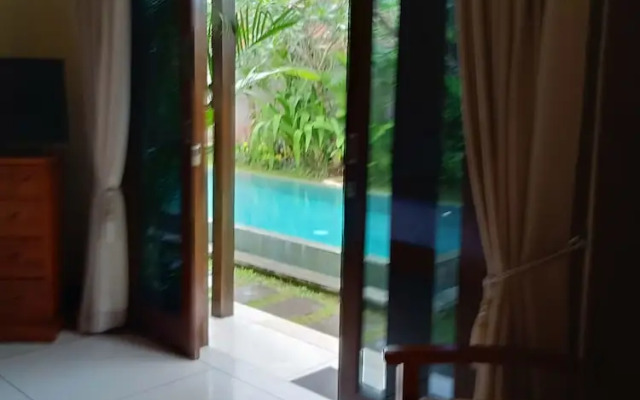Kim Villa