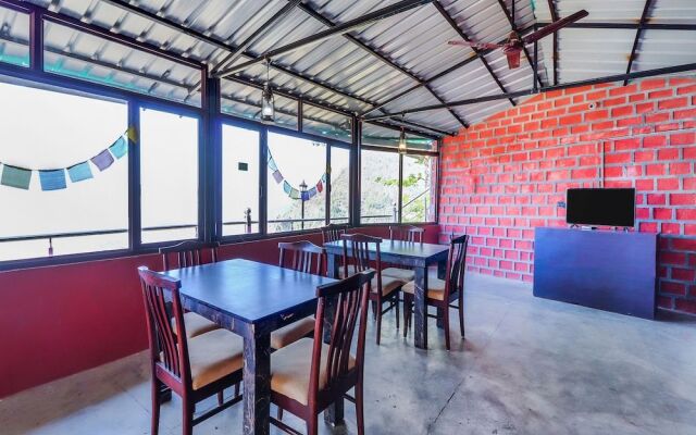 Oyo 40117 Pine View Resort