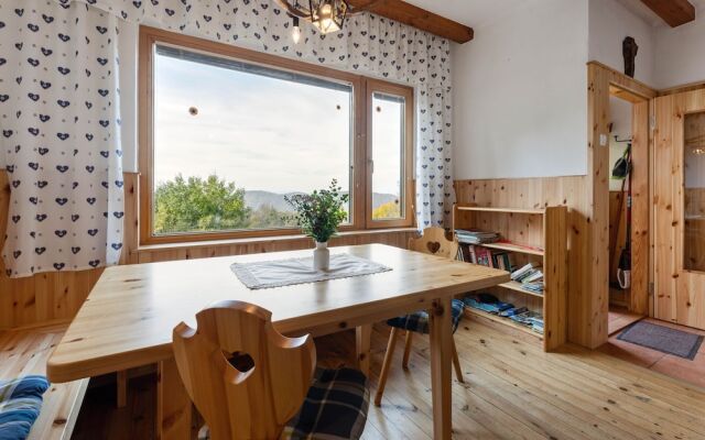 Cozy Holiday Home With Private Swimming Pool In Eberstein