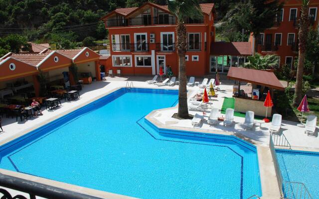 Akdeniz Beach Hotel