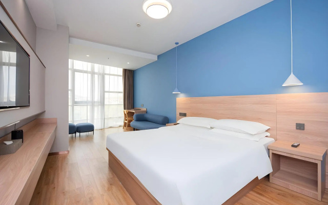 Shanghai Future Shangju Hotel