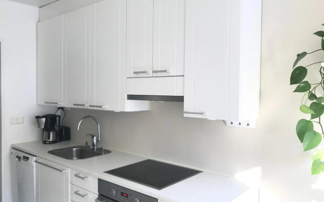 Avara keskusta asunto + oma ilmainen parkkipaikka