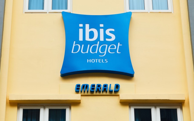 Ibis Budget Singapore Emerald