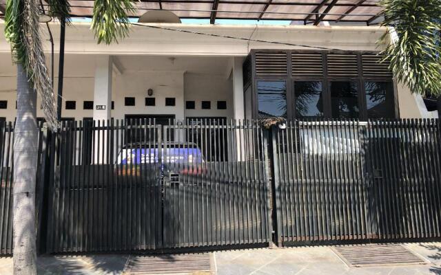 OYO 3966 Jemur Residence Syariah