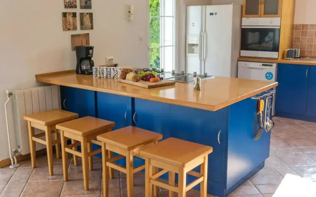 Villa in Ibenik With Swimming Pool