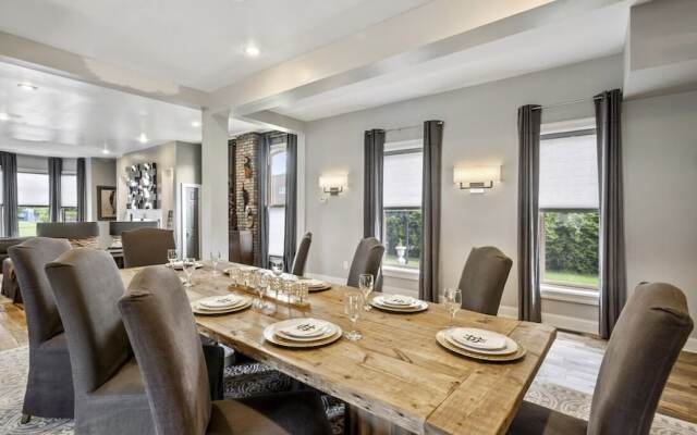 The Cochrane House Luxury Historic Inn