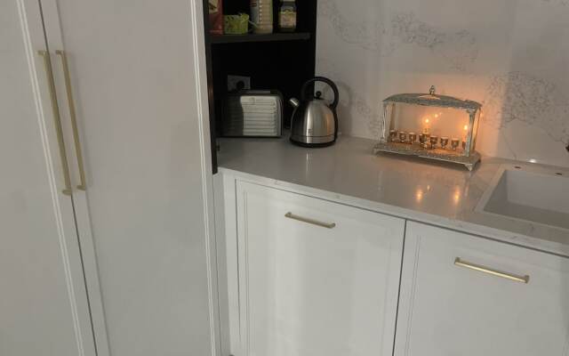 Prince Palace Hadera White Beach