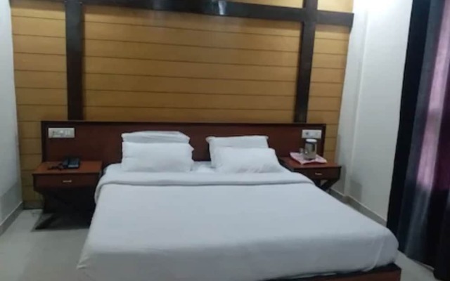 Oyo 23168 Hotel G C Regency