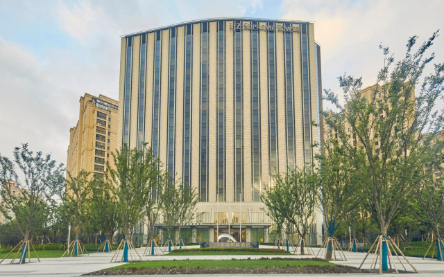 LJZ Supreme Tower Hotel