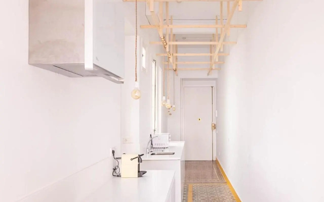 Pop Art , Sunny Apartment near Santa Cruz