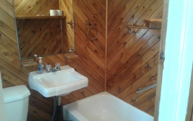 Minnehaha Camp Resort