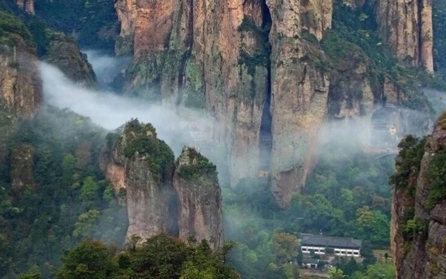 Seem Mountain Hotel Yan Dang