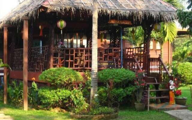Romyen Garden Resort