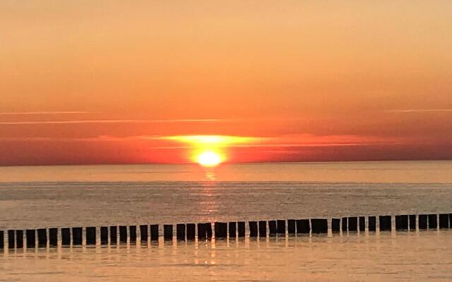 Darsser Weg 34 a _Haus Lummennest_