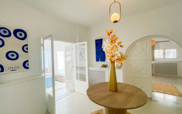 The Sea House Beach Front Villa With Pool