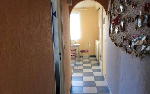 Apartment With one Bedroom in Canet-en-roussillon