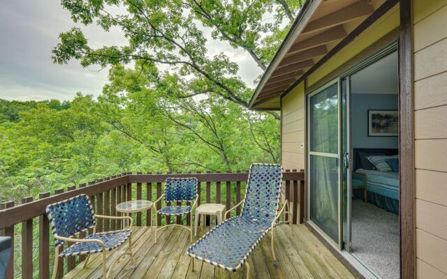 Lake-view Margaritaville Retreat w/ Screened Porch