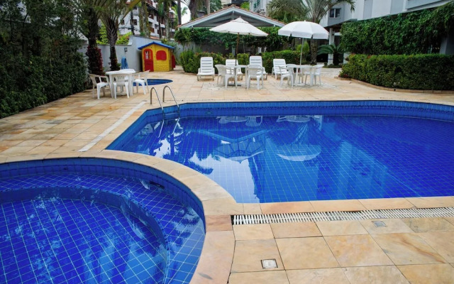 Cobertura com Churrasq e Piscina a 250m da Praia