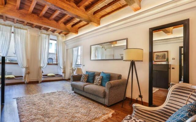 Pontevecchio Stylish Apartment in Florence - Hosted by Sweetstay