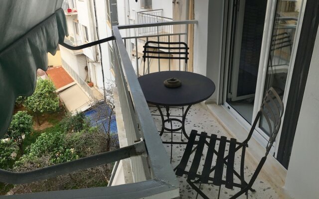 Cosy apartment in Glyfada center