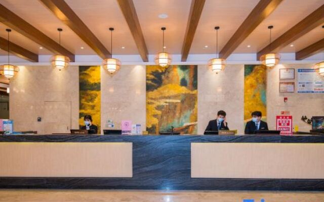 Yingbin Hotel