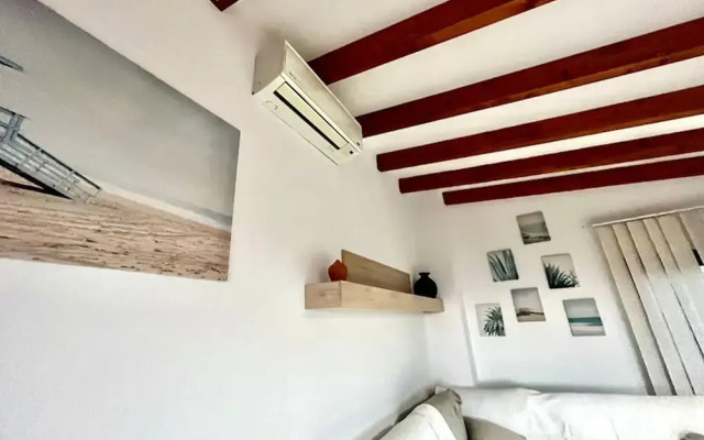 Sunset and Oceanview 1 Bedroom Apartment With Shared Pool