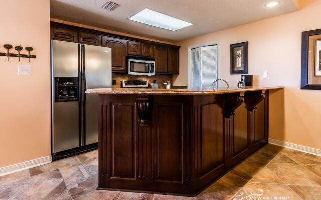 Four Seasons by Luxury Gulf Rentals