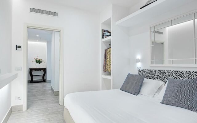 El Royale Suites Sorrento - Blanco